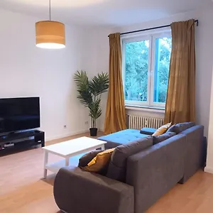 https://spacious-70sqm-apt-in-popular-location.dusseldorf-hotel.net