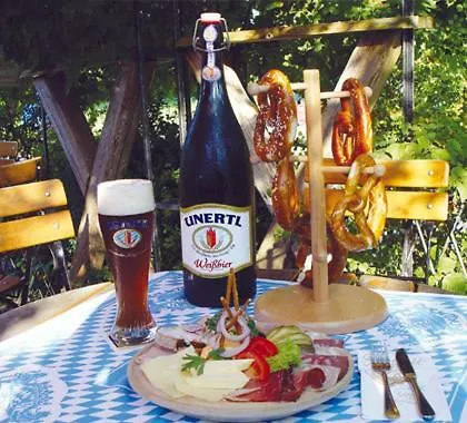 Unertl Braeustueberl 0*, Haag in Oberbayern