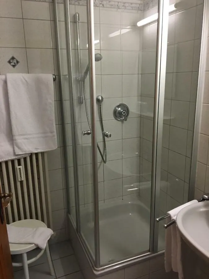 Unertl Braeustueberl Inn Haag in Oberbayern